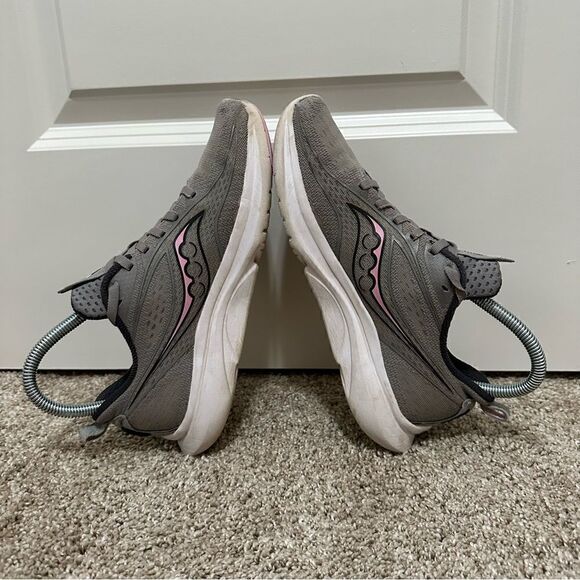 Saucony Kinvara 13 Women’s Size 7 - Picture 5 of 10